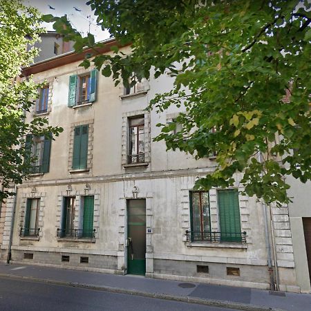 Studio Sous Les Toits Annecy Centre-Ville Kültér fotó