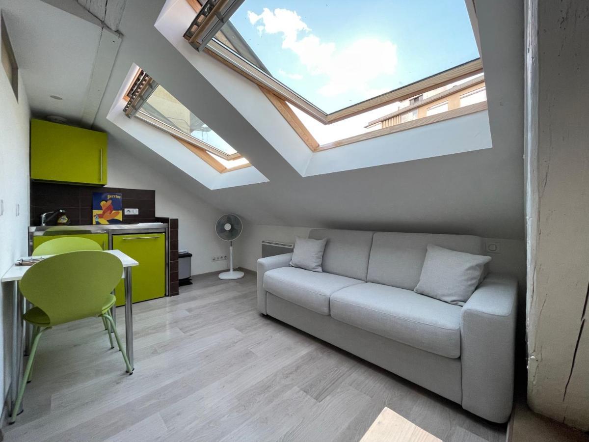 Studio Sous Les Toits Annecy Centre-Ville Kültér fotó
